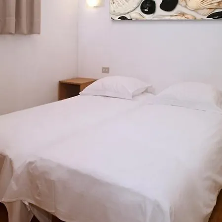 Albatros By Malibu מלון דירות