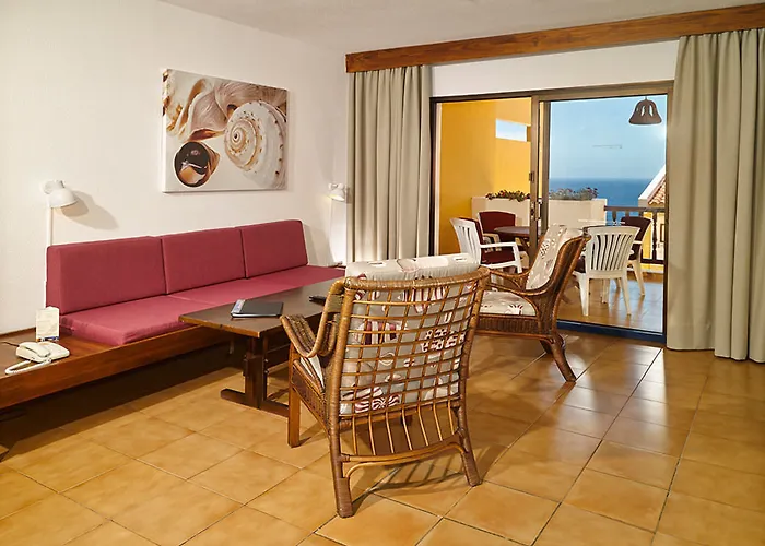 Aparthotel Albatros By Malibu *