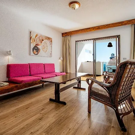 Lejlighedshotel Albatros By Malibu *