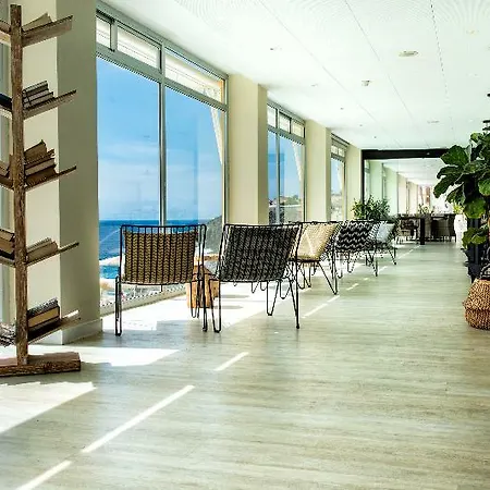 Albatros By Malibu Aparthotel *