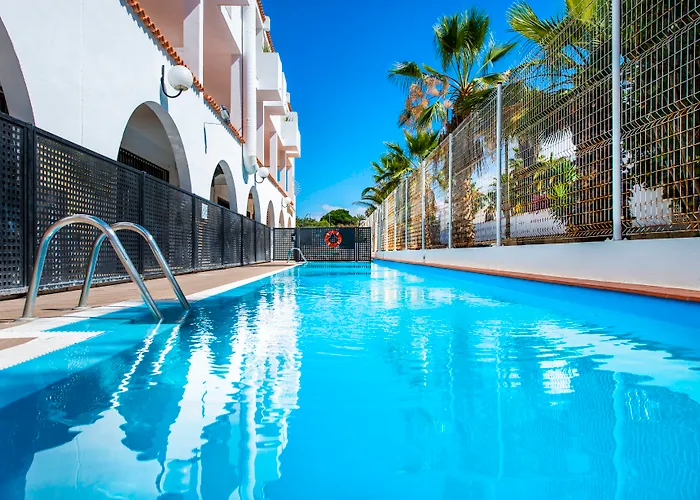 Apartahotel Albatros By Malibu