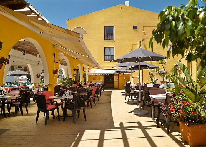 Apartahotel Albatros By Malibu