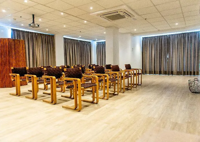 Apartahotel Albatros By Malibu *